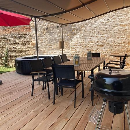 Le Presbytere - Touillon, Jacuzzi, 4 Chambres Pour 10 エクステリア 写真