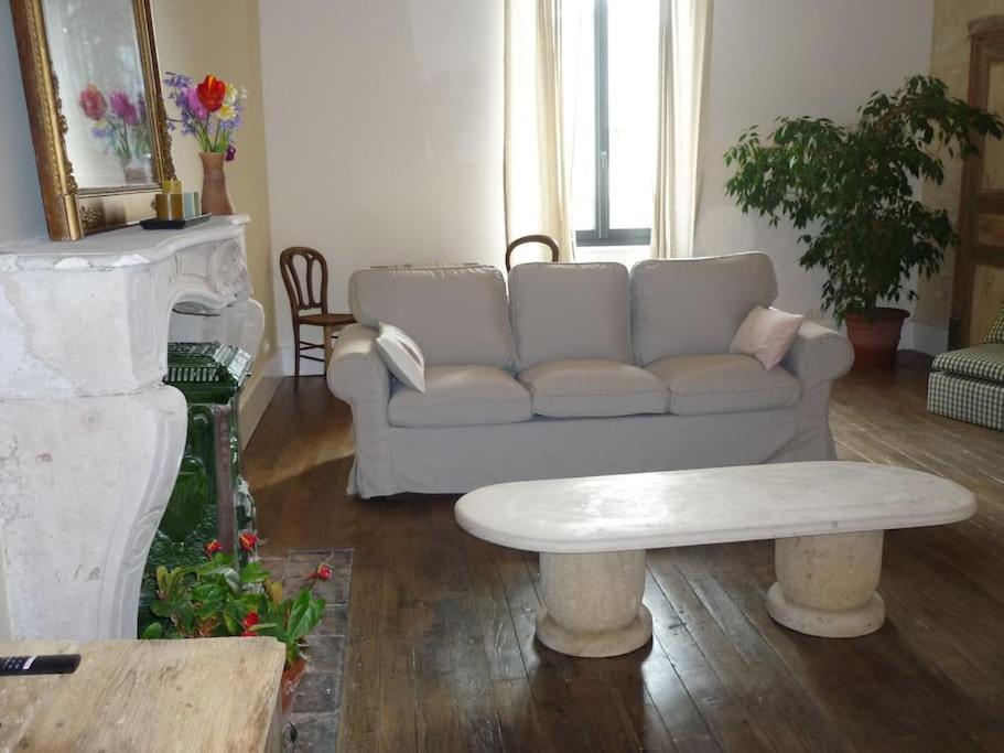 Le Presbytere - Touillon, Jacuzzi, 4 Chambres Pour 10 エクステリア 写真